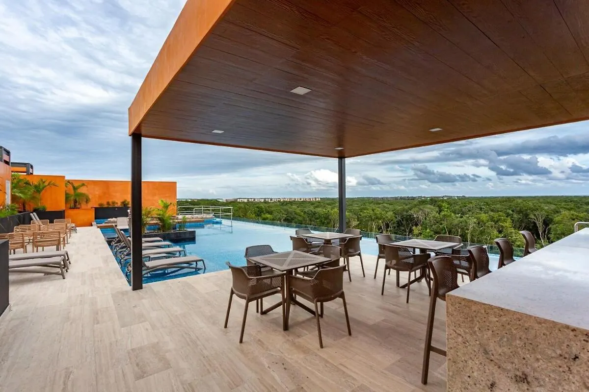 New Lux 3 Bed Gym & Pool At Tulum 101 Apartment 0*,  Mexico